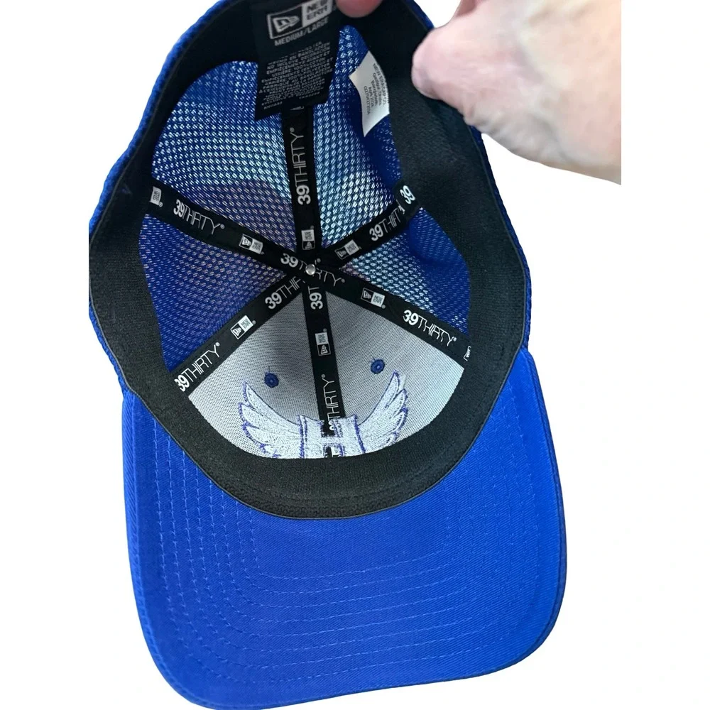 New Era 39THIRTY Louisville Battlehawks Blue Flex Fit Hat‎ L/XL Wing Logo